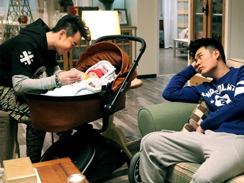 Cười sảng khoái cùng 3 ông bố trẻ trong bộ phim “Vú em bất đắc dĩ”